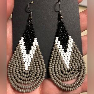 Black, white and gray seed bead earrings